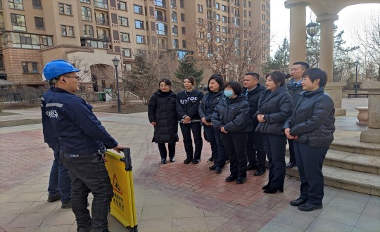 15.欧博ABG官网 · 嘉邑小区开展电梯清静知识培训_副本.jpg